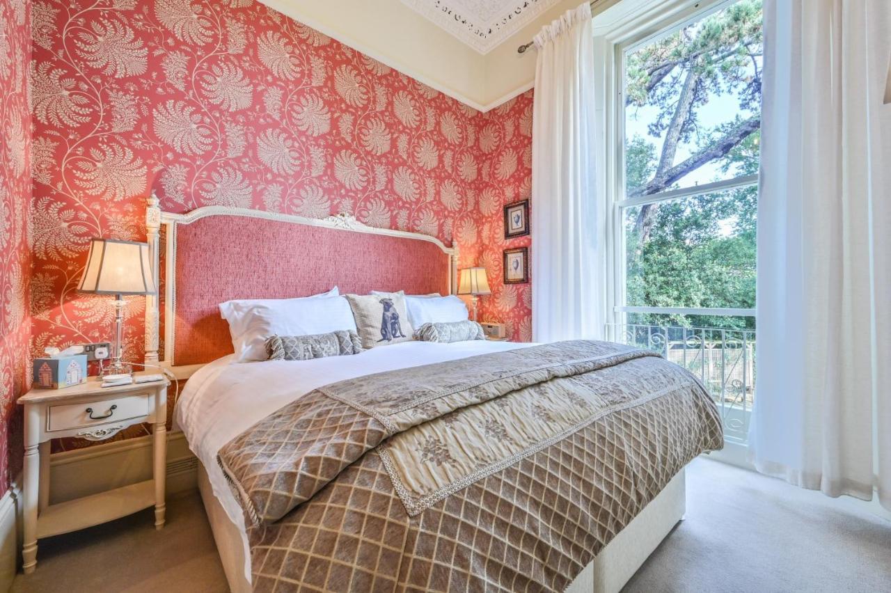 Muntham Luxury Апартаменты *